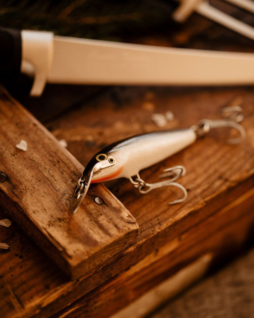 Rapala Finland J Marttiini Hand Ground Fishing Knives Wood Handle Leather  Sheath For Sale